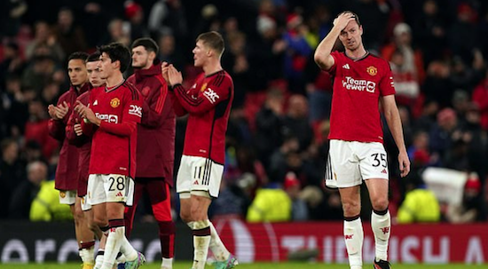 �}���`�F�X�^�[UTD�͍ŉ��ʂŔs��